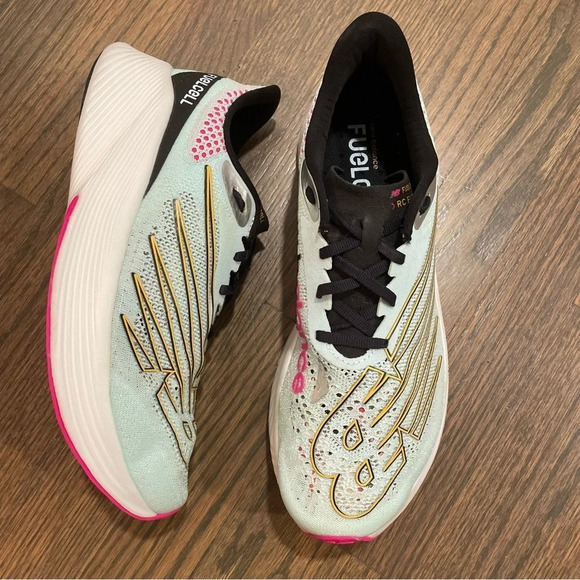 New Balance Fuelcell RC Elite V2 in Sky Blue(2021) WRCELSV2 Women 11 - Picture 1 of 10